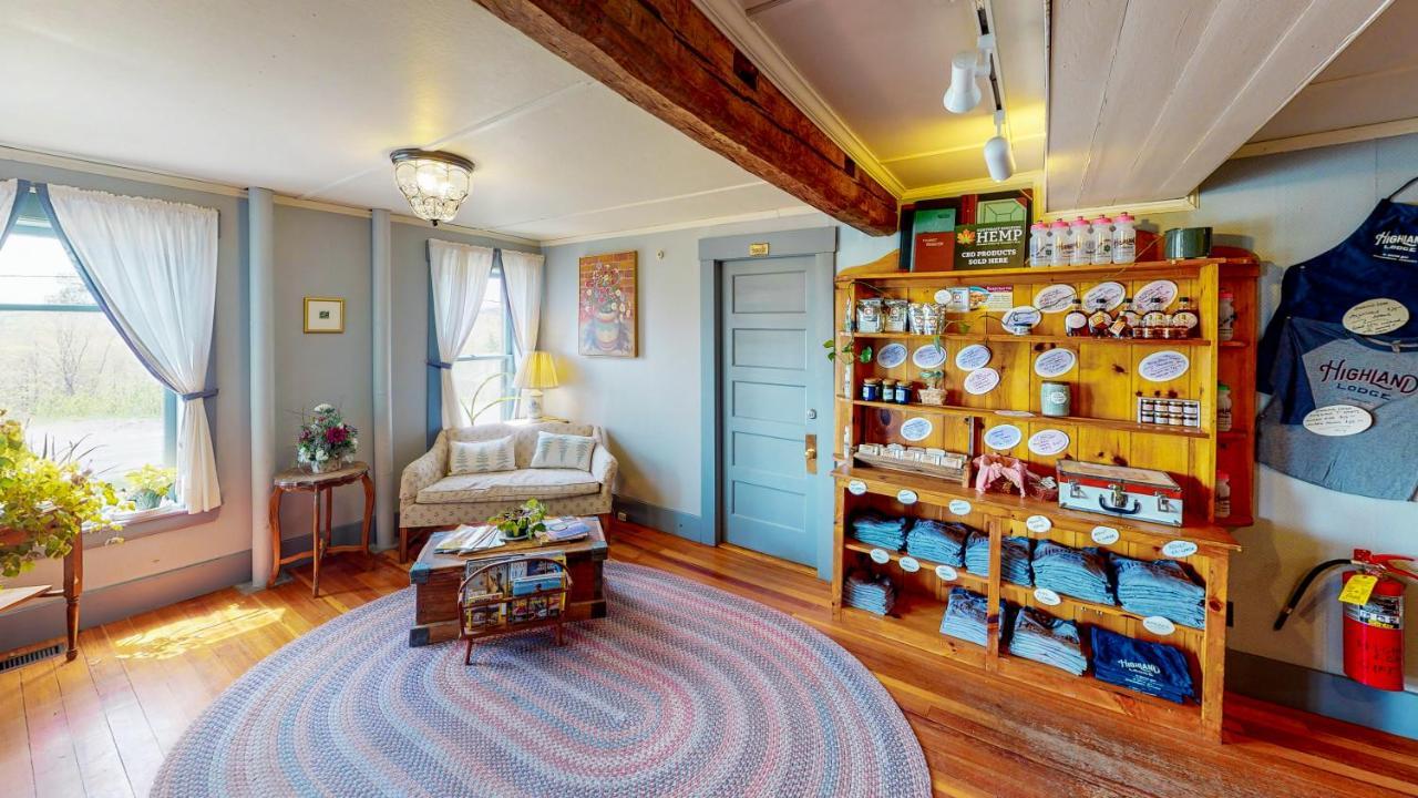 Highland Lodge Greensboro Екстериор снимка